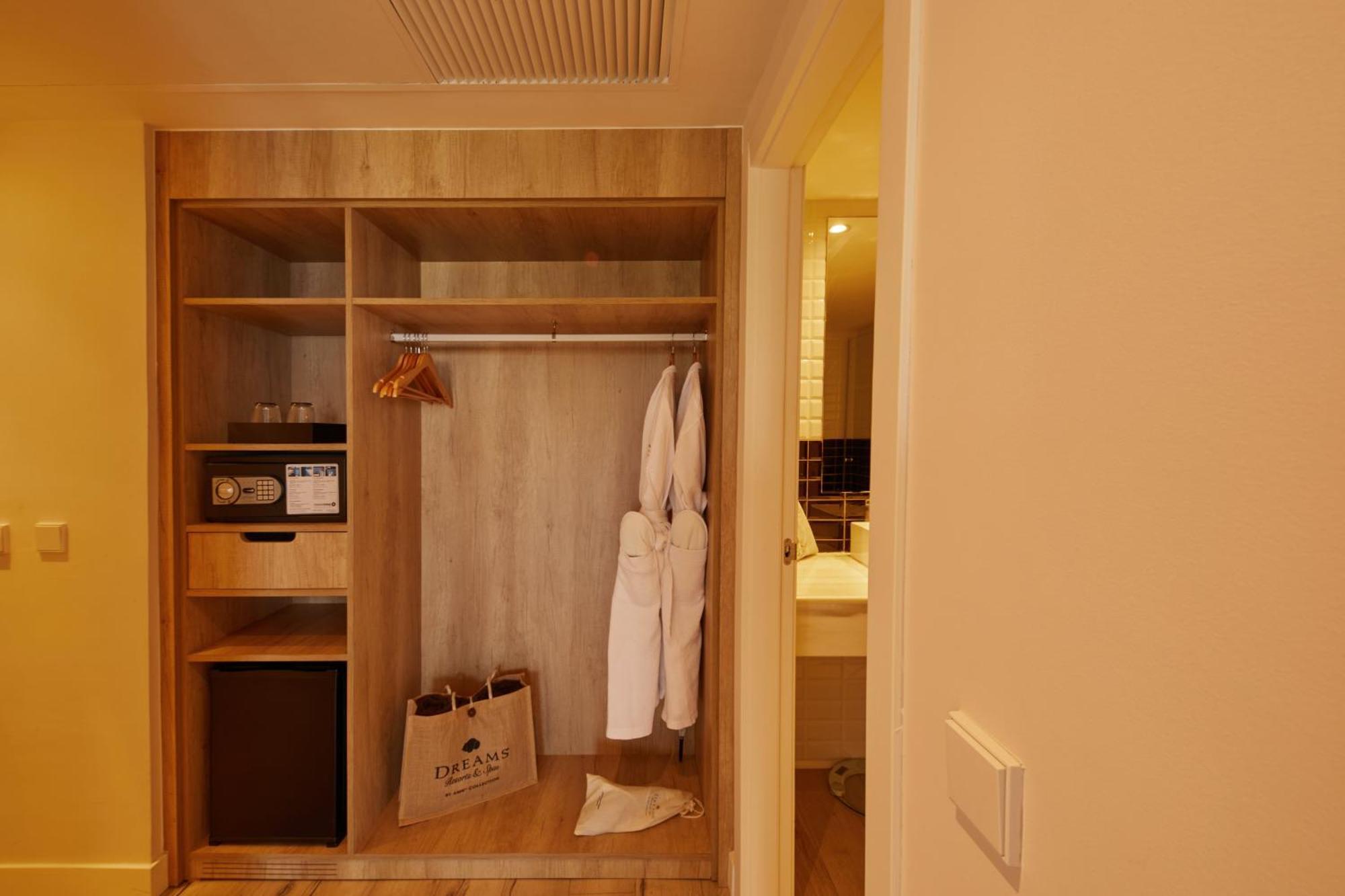 Dreams Calvia Mallorca (adults Only) 4*